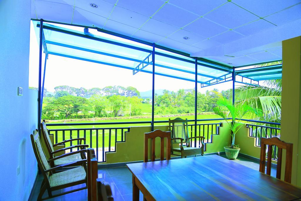 Centra Villa Kataragama Luaran gambar