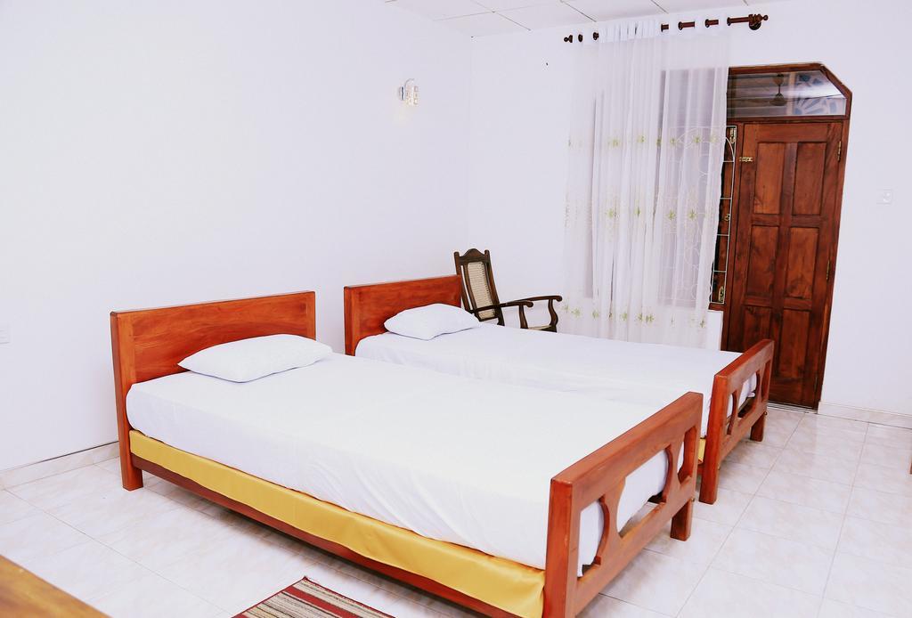 Centra Villa Kataragama Luaran gambar